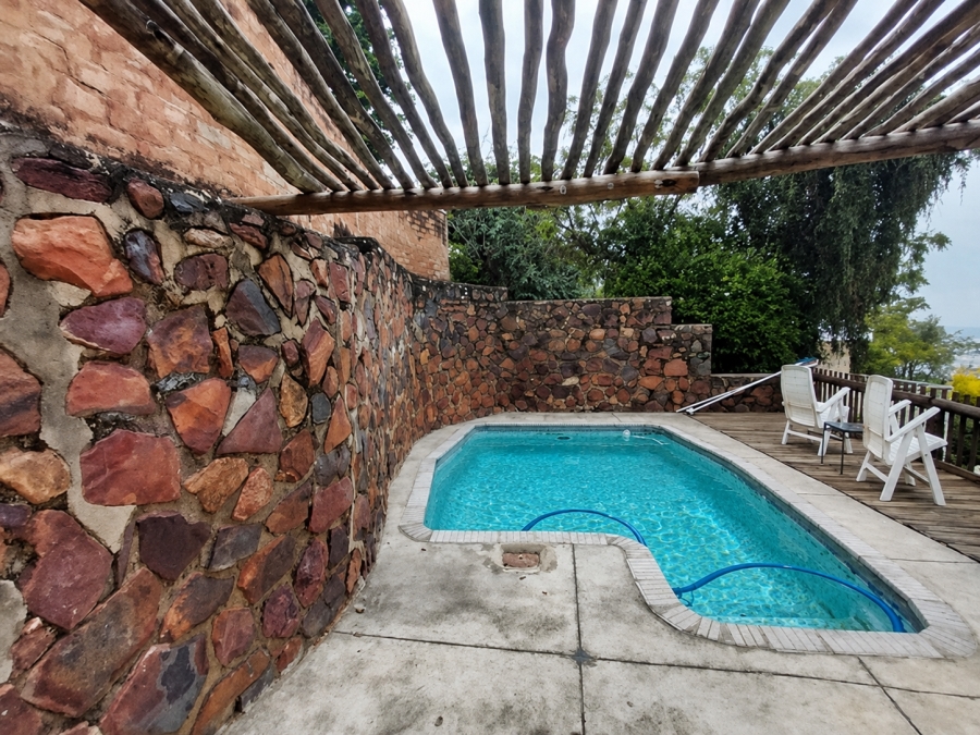 3 Bedroom Property for Sale in Kosmos North West